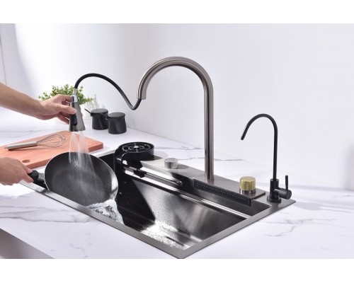 Кухонная мойка Art Decco Elegant Flow AEF116846, 68 см, со смесителем и дозатором, нержавеющая сталь, PVD графит Кухонная мойка Art Decco Elegant Flow AEF116846, 68 см, со смесителем и дозатором, нержавеющая сталь, PVD графит