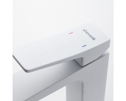 Смеситель для раковины Shevanik S4401C, белый
