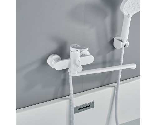 Смеситель для ванны Shevanik S4322C, белый