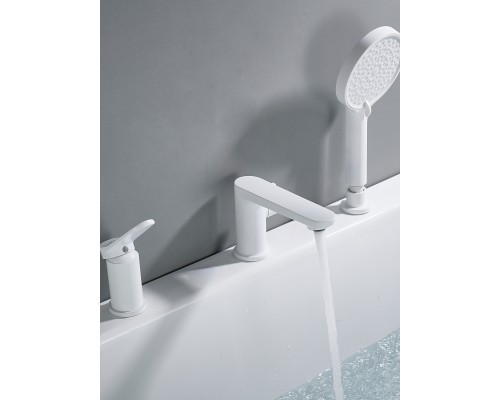Смеситель на борт ванны Shevanik S4312C, белый