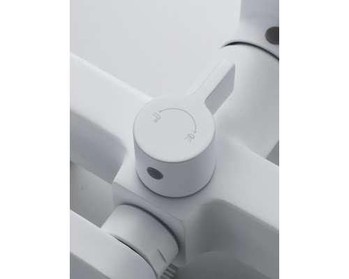 Смеситель для ванны Shevanik S4522C, белый