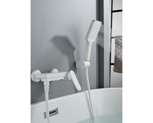 Смеситель для ванны Shevanik S4552C, белый