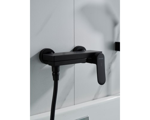 Смеситель для ванны Shevanik S4552H, черный