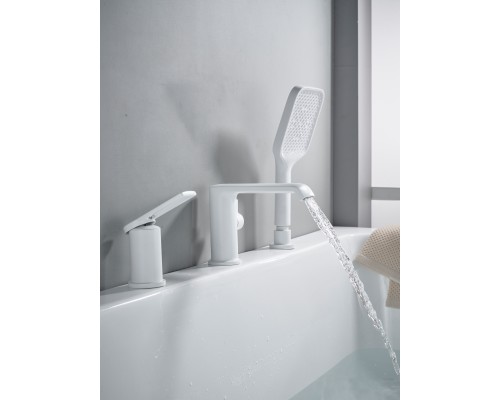 Смеситель на борт ванны Shevanik S4812C, белый