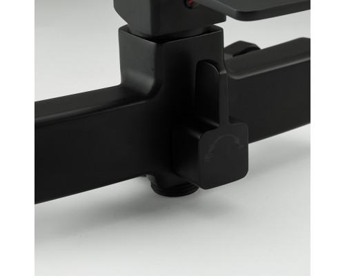 Смеситель для ванны FRUD R22152, черный