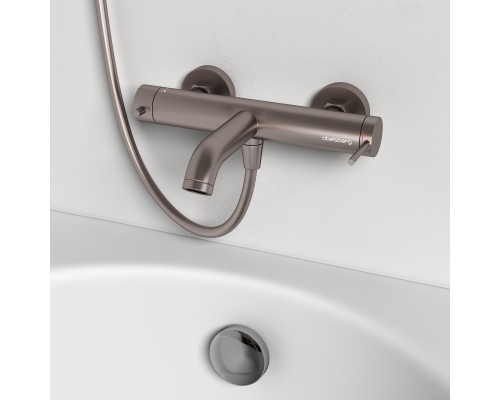 Смеситель д/ванны и душа Abelsberg Fluida ERF22516BN, титан