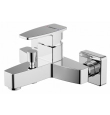Смеситель Bravat Riffle F672106C-01 для ванны, короткий излив