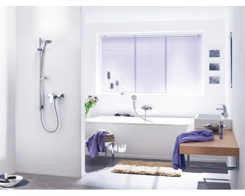 Смеситель Grohe Eurodisc Cosmopolitan 33395002 для ванны/душа, с гарнитуром в комплекте Смеситель Grohe Eurodisc Cosmopolitan 33395002 для ванны/душа, с гарнитуром в комплекте