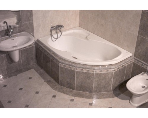 Акриловая ванна Ravak Rosa I, 140 x 105 см, левая/правая, белая CI01000000/CV01000000