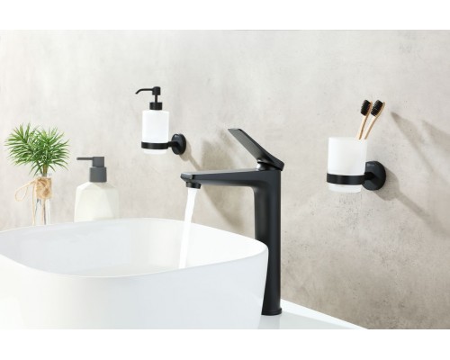 Смеситель для раковины Lemark Bronx (LM3709BL)