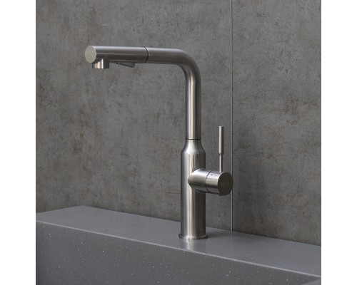 Смеситель Lemark Expert для кухни с вытягивающимся поворотным изливом (LM5085S) Смеситель Lemark Expert для кухни с вытягивающимся поворотным изливом (LM5085S)