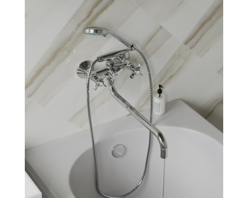 Смеситель для ванны и раковины 1/2 кер. MIXLINE ML30-021 "Classic" (550782) Смеситель для ванны и раковины 1/2 кер. MIXLINE ML30-021 "Classic" (550782)