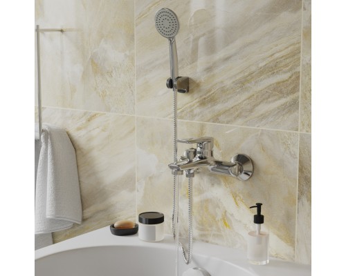 Смеситель для ванны 35k MIXLINE ML29-01 "Comfort" (550774) Смеситель для ванны 35k MIXLINE ML29-01 "Comfort" (550774)