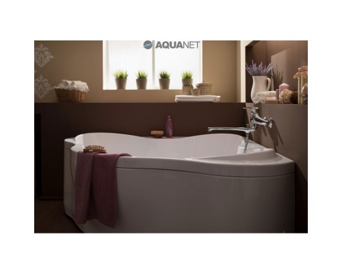 Акриловая ванна 150x150 см Aquanet Margarita 00205525