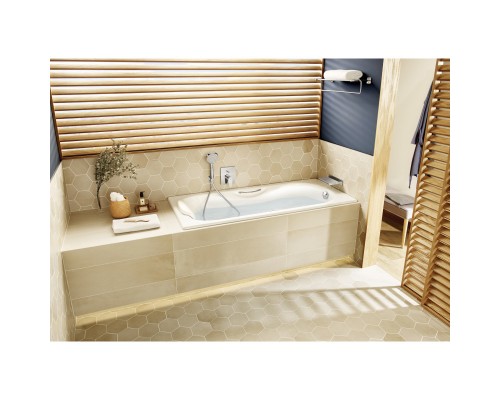 Чугунная ванна 160x70 см с противоскользящим покрытием Roca Malibu 2334G0000
