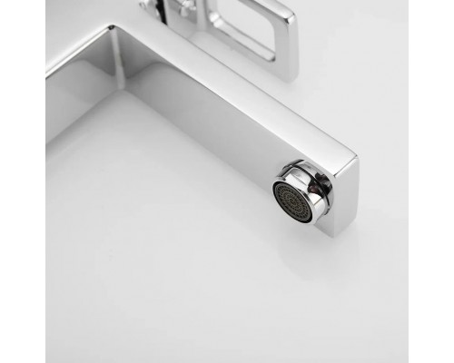 Смеситель для раковины с гигиеническим душем Shevanik S8271, хром