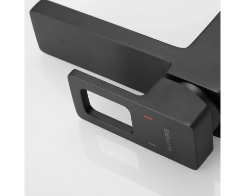 Смеситель для раковины с гигиеническим душем Shevanik S8271H, черный
