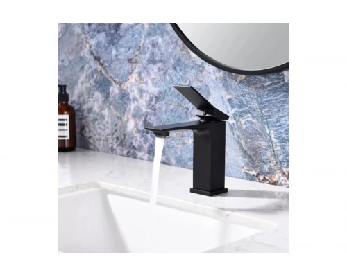 Смеситель для умывальника Ganzer GZ05111-C черный