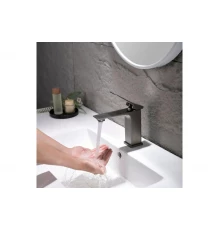 Смеситель для умывальника из латуни Ganzer GZ05111-Q графит