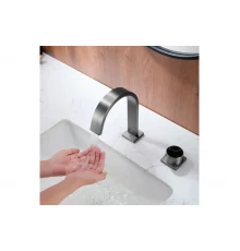 Смеситель для раковины из латуни врезной на 2 отверстия Ganzer GZ01111-Q графит