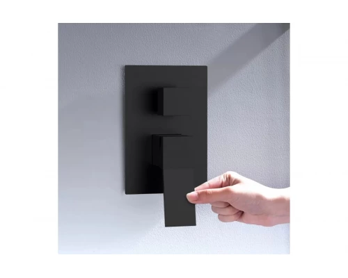 Встраиваемая душевая система из латуни с тропическим душем Ganzer  GZ05165-C черный