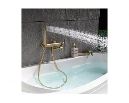 Смеситель для ванны и душа с лейкой и шлангом Ganzer GZ19132-S матовое золото