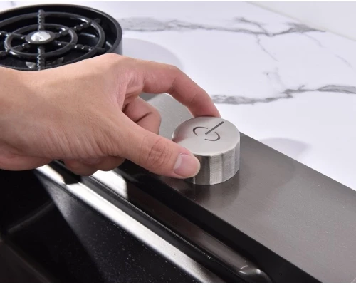 Кухонная мойка Art Decco Elegant Flow AEF116846, 68 см, со смесителем и дозатором, нержавеющая сталь, PVD графит