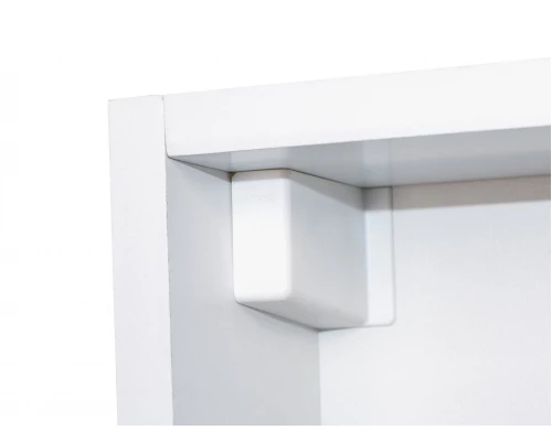 Зеркало-шкаф 