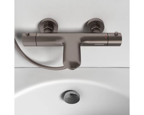 Смеситель д/ванны и душа Abelsberg Perfecta INF61101BN с термостатом, титан