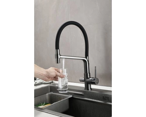 Смеситель "WaterHouse" для кухни с гибким съемным изливом и подключением к фильтру из латуни (графит)