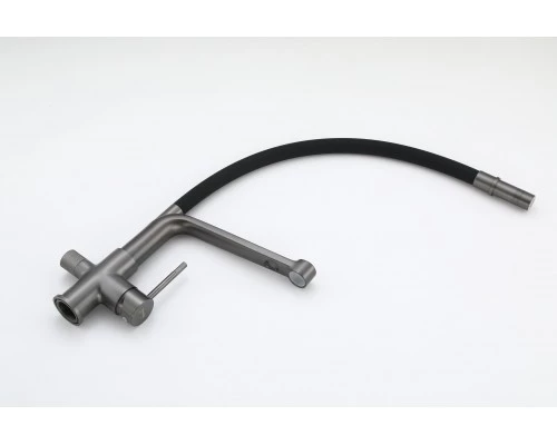 Смеситель "WaterHouse" для кухни с гибким съемным изливом и подключением к фильтру из латуни (графит)