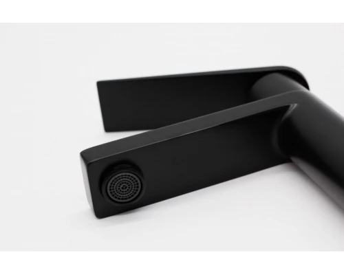 07011-C Смеситель для умывальника (ЧЕРНЫЙ) "GANZER"  (10/1шт)