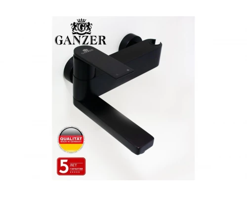 07031-C Смеситель однорычажный для ванны (ЧЕРНЫЙ) "GANZER" (5/1шт)