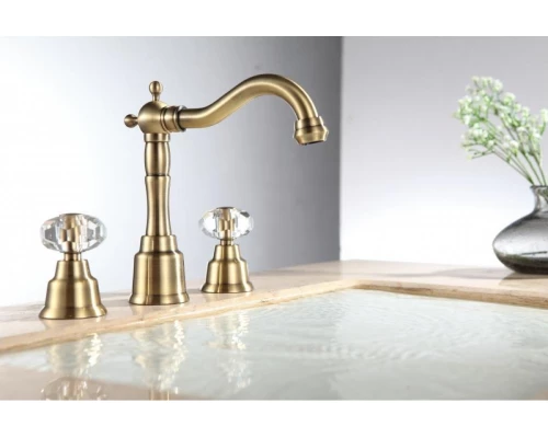 09015-D Смеситель на борт рак. (3-отв) GANZER  (10/1шт)