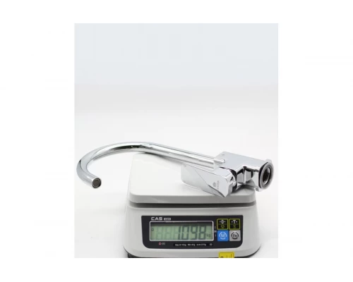 Смеситель для кухни из латуни с поворотным изливом Ganzer GZ12022 цветом хром