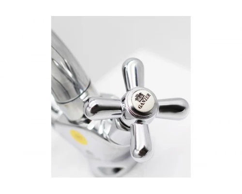 Смеситель для кухни двух вентильный из латуни GZ13021 цветом хром от бренда Ganzer