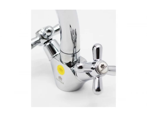 Смеситель для кухни из латуни двух вентильный GZ13023 цвет хром от бренда Ganzer