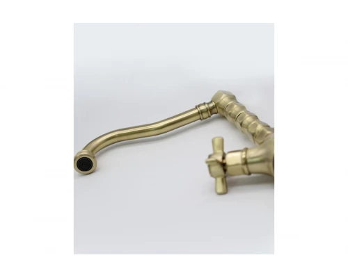 Cмеситель для кухни из латуни с поворотным изливом в стиле ретро Ganzer GZ15022-D