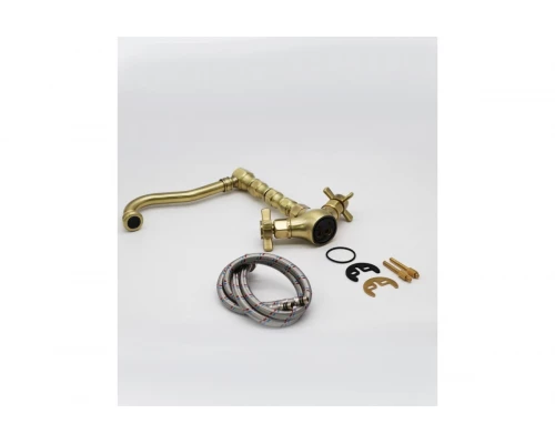 Cмеситель для кухни из латуни с поворотным изливом в стиле ретро Ganzer GZ15022-D