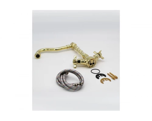 Cмеситель для кухни из латуни с поворотным изливом в стиле ретро Ganzer GZ15022-E цветом золото