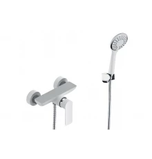 Смеситель для ванны и душа с лейкой и шлангом из латуни Ganzer GZ21052-F белый/хром