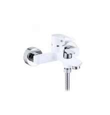 Смеситель для ванны и душа Hansen H30018-F с лейкой, шлангом и настенным креплением