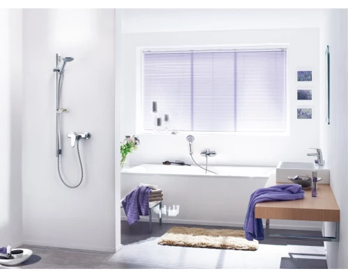 Смеситель Grohe Eurodisc Cosmopolitan 33395002 для ванны/душа, с гарнитуром в комплекте