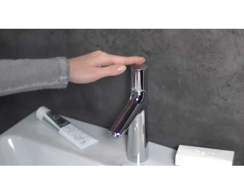 Смеситель Hansgrohe Talis Select S 72042000 для раковины, сливным гарнитуром