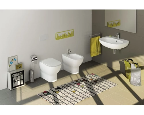 Приставной унитаз Ideal Standard Tesi AquaBlade® T007701, безободковый