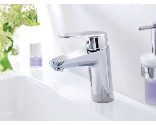 Смеситель Grohe Eurodisc Cosmopolitan 3246920E для раковины