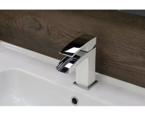 10.112 Смеситель для раковины