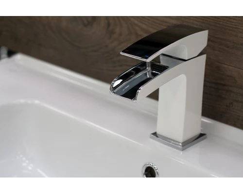 10.112 Смеситель для раковины