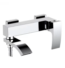 10.006 Смеситель для ванны