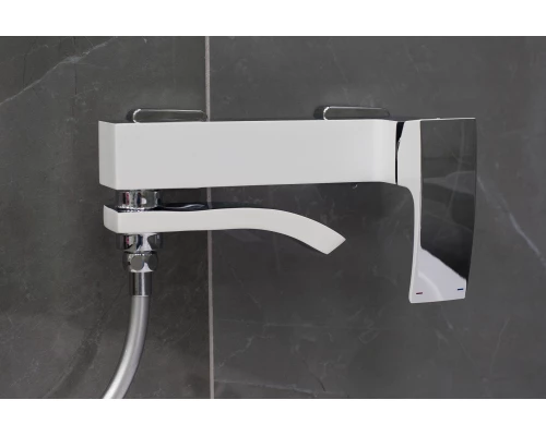 10.106 Смеситель для ванны